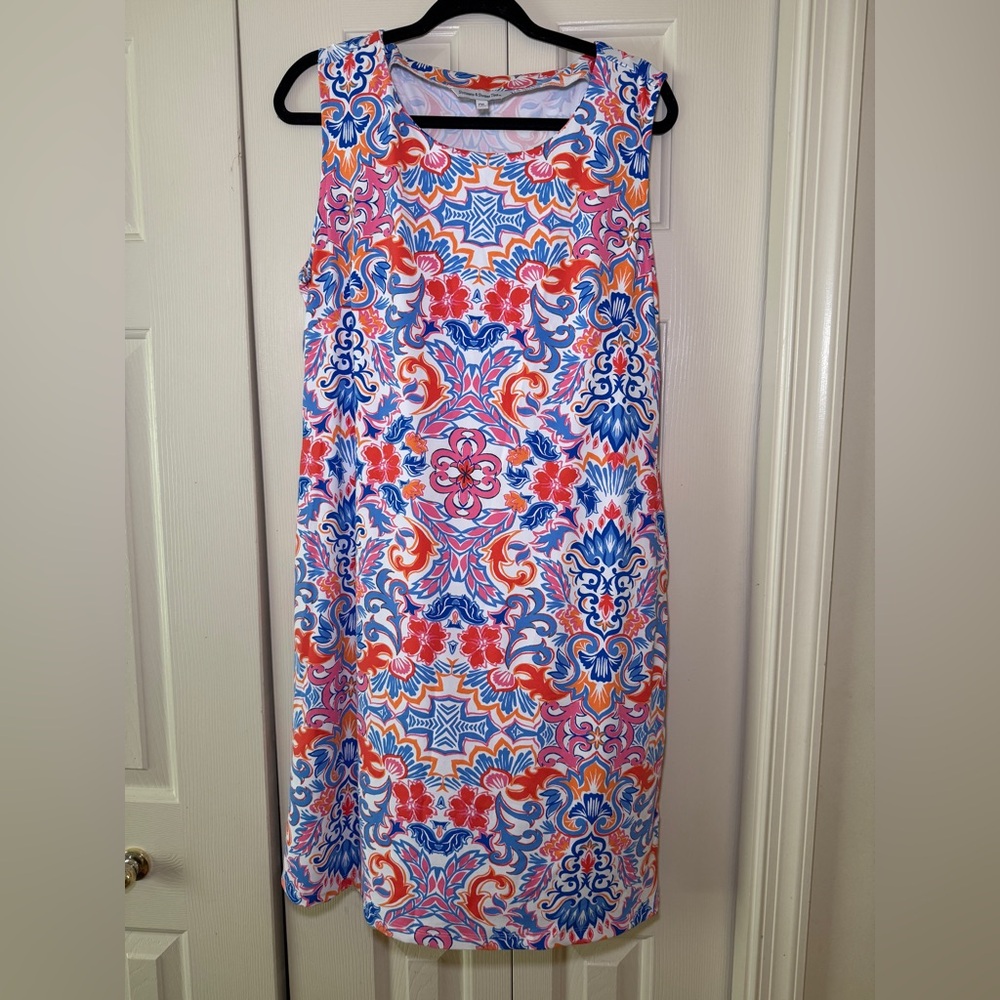 Floral Patterned Sleeveless Midi Dress